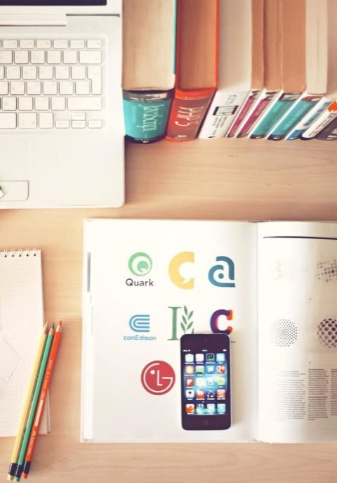 aleks-dorohovich-nJdwUHmaY8A-unsplash