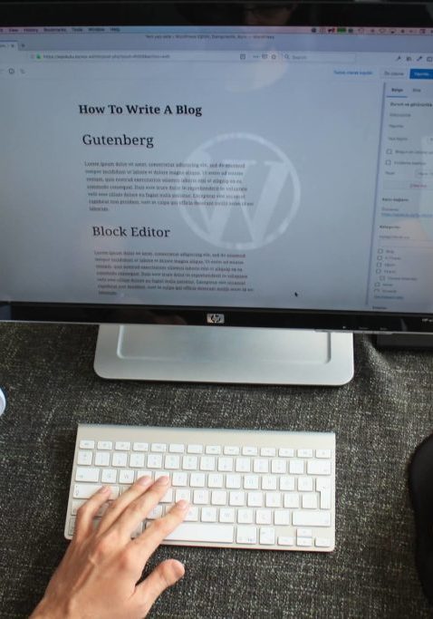 fikret-tozak-rfNLa1HL7eY-unsplash