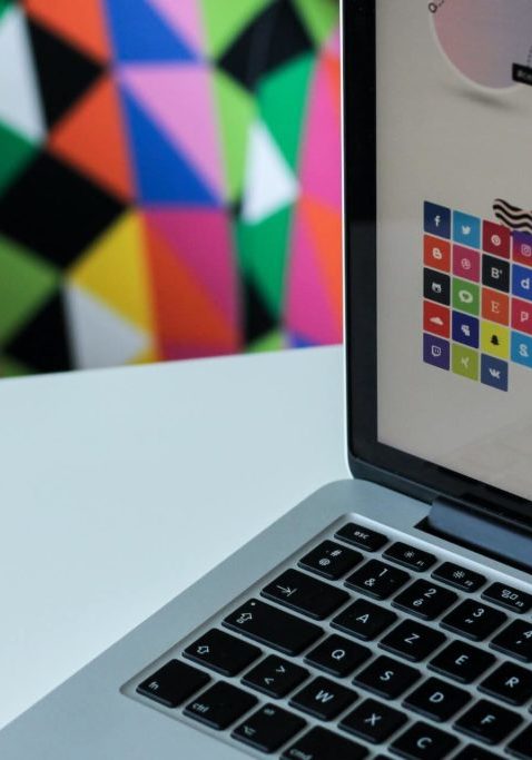 nordwood-themes-ubIWo074QlU-unsplash